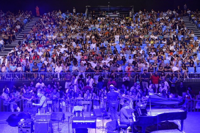 David gray at Beiteddine Festival